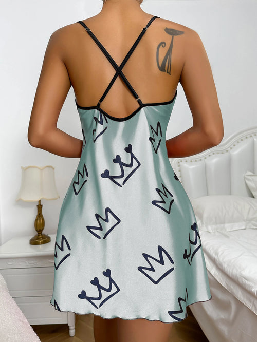 Obsidian Phoenix Women's Luxury Heart Print Nightdress