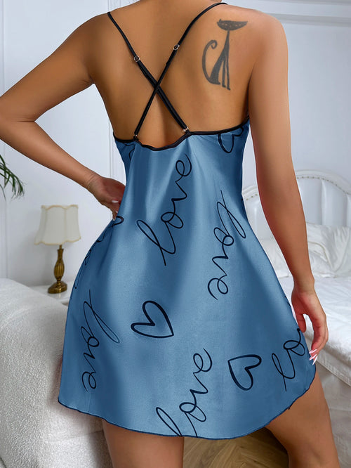 Obsidian Phoenix Women's Luxury Heart Print Nightdress